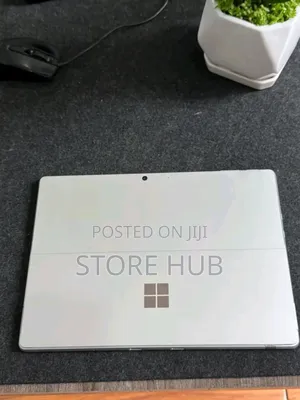 Laptop Microsoft Surface Pro 9 8GB Intel Core i5 SSD 256GB