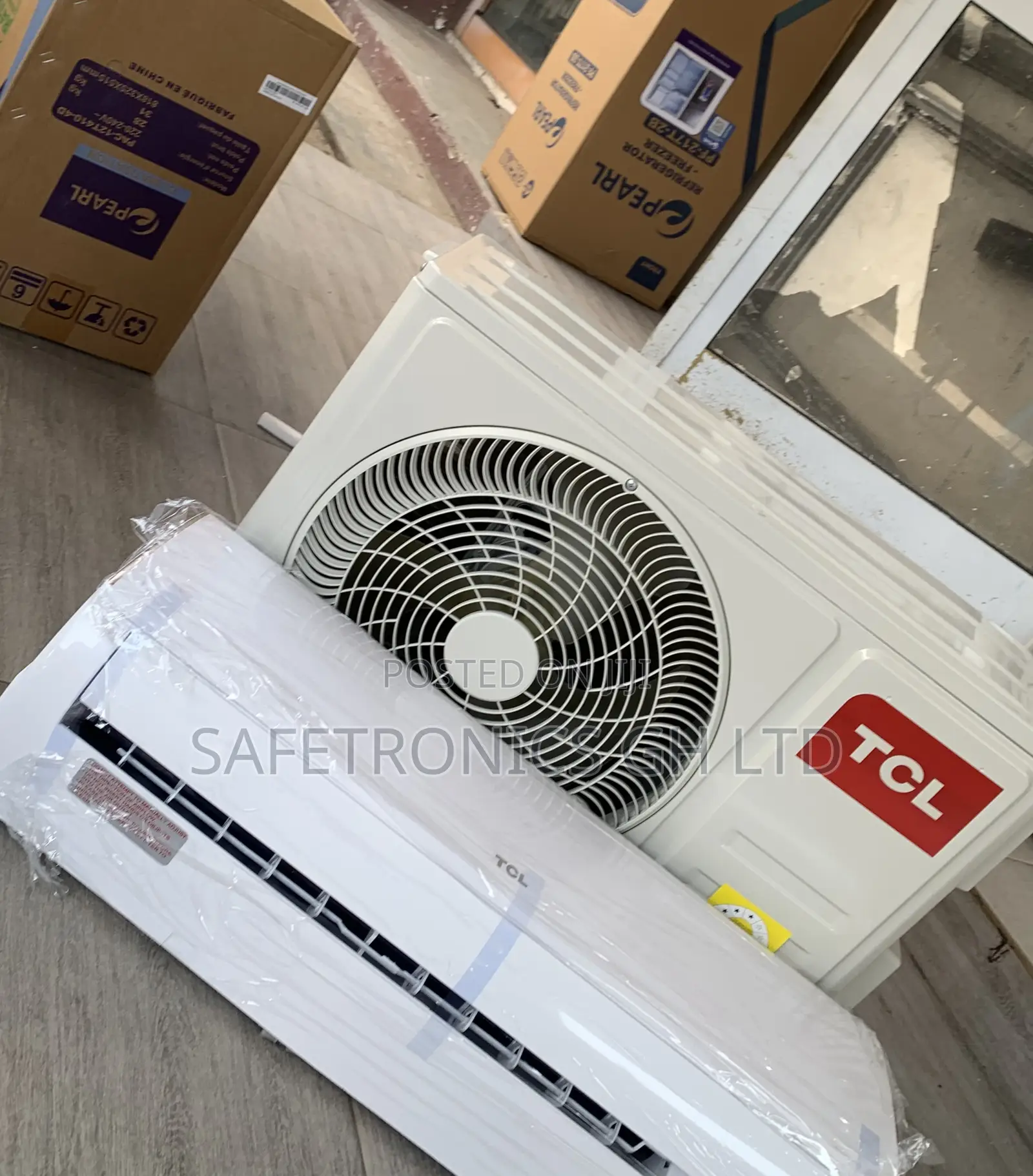 Premium White TCL 2.5 Hp (Horsepower) Air Conditioners
