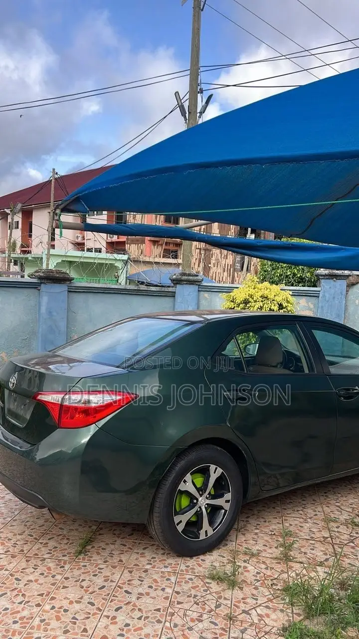 Toyota Corolla LE 4dr Sedan (1.8L 4cyl CVT) 2016 Green