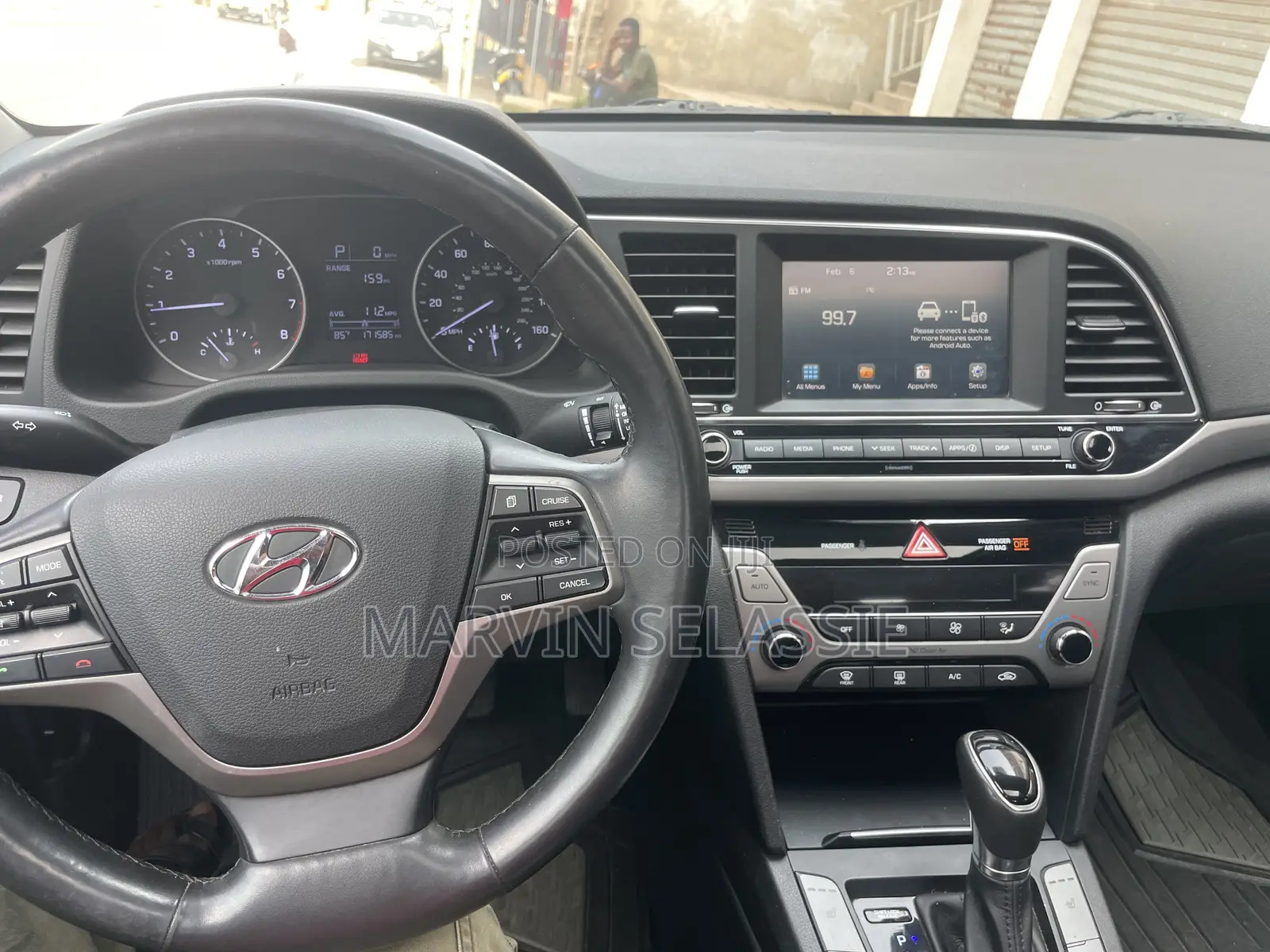 Hyundai Elantra Limited Sedan FWD (2.0L 4cyl 6A) 2017 Blue