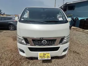 Nissan Caravan (Urvan) 2017 White