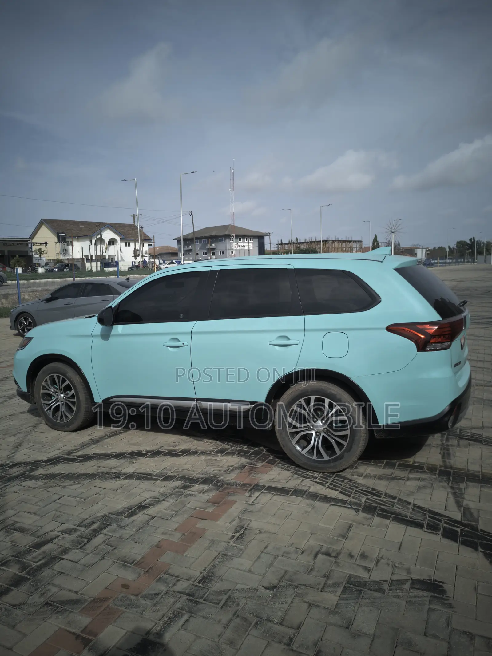 Mitsubishi Outlander 2.4 PHEV AWD 2016 Green