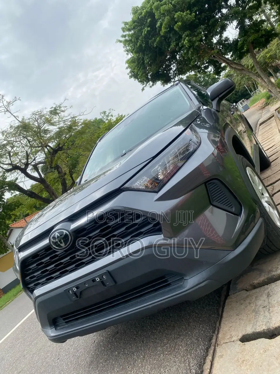 Toyota RAV4 2021 Green