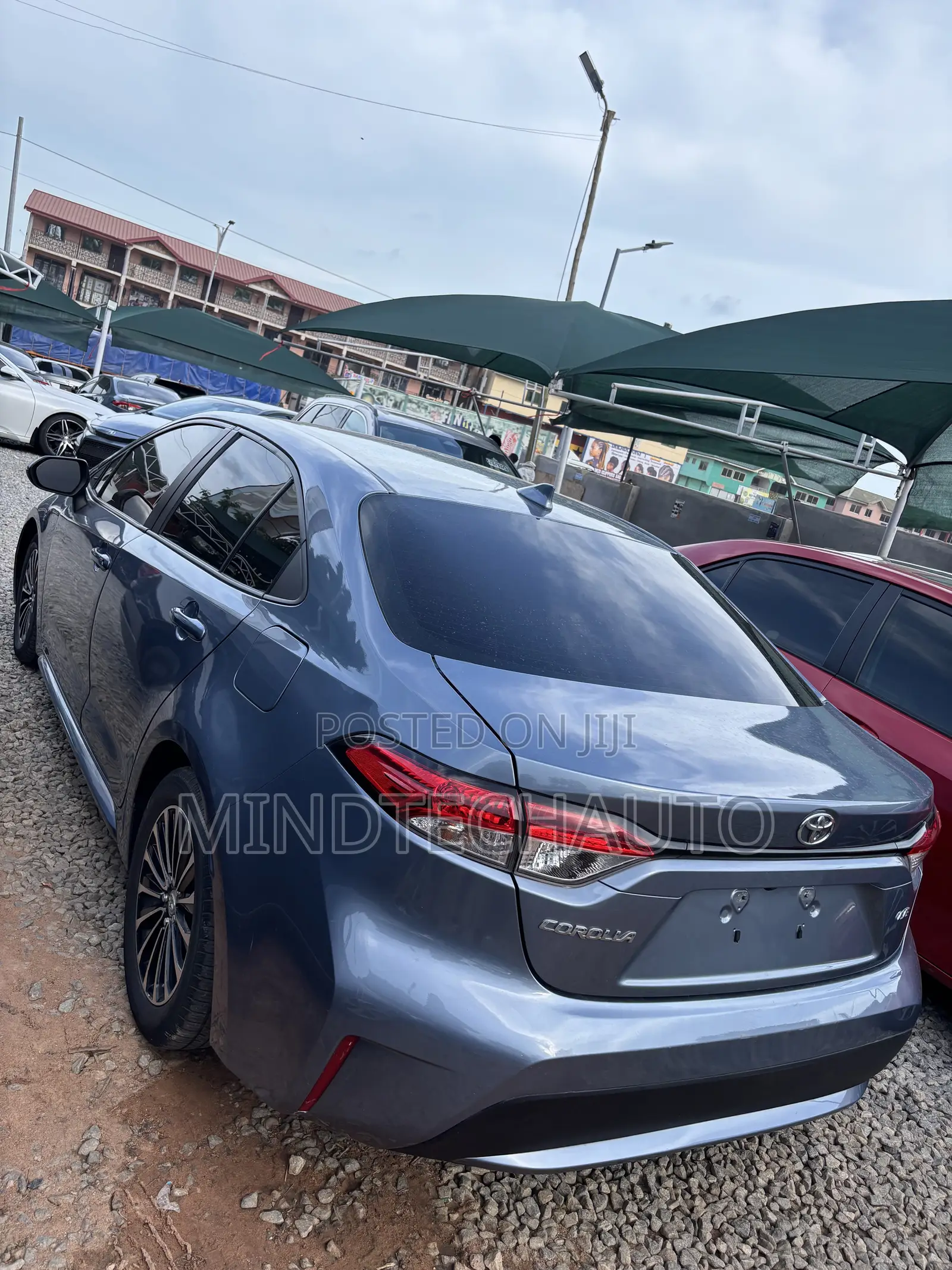 Toyota Corolla LE 2021 Gray