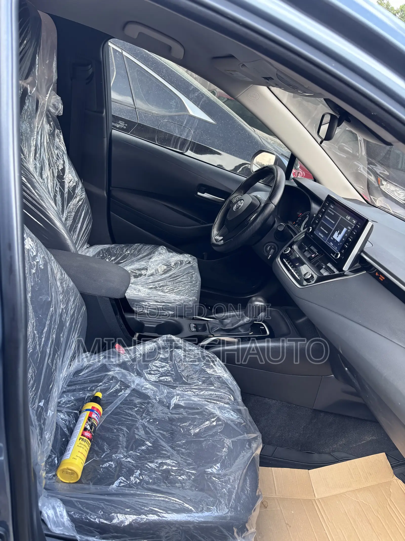 Toyota Corolla LE 2021 Gray