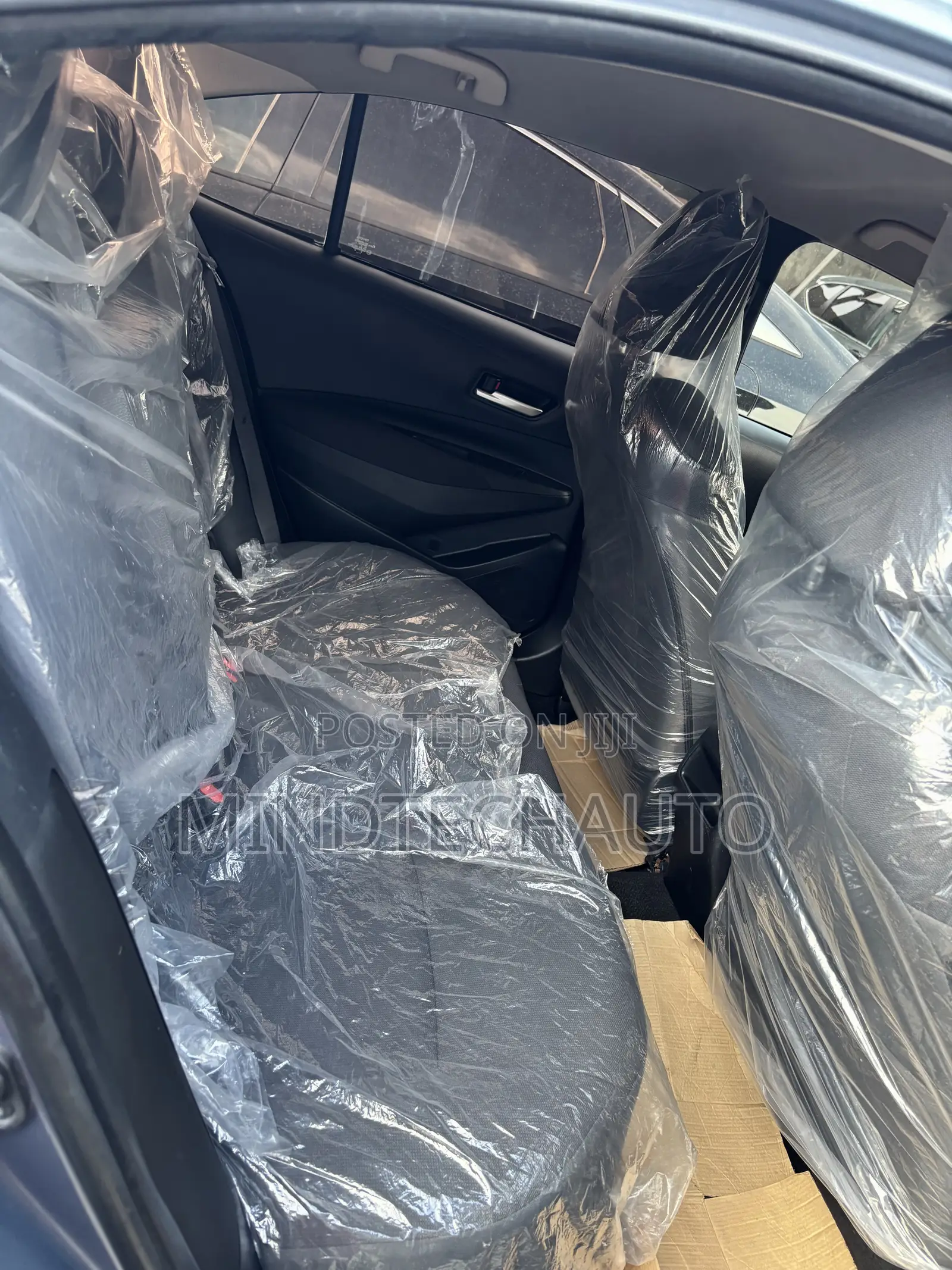 Toyota Corolla LE 2021 Gray