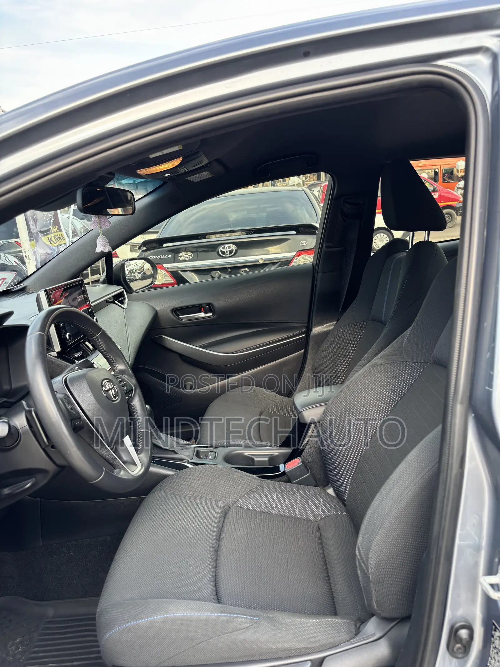 Toyota Corolla SE 2020 Gray