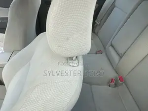 Toyota Belta 2010 Blue