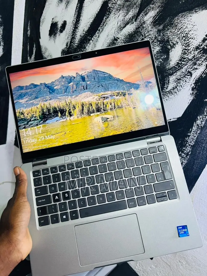 Laptop Dell Latitude 5320 16GB Intel Core i7 SSD 256GB