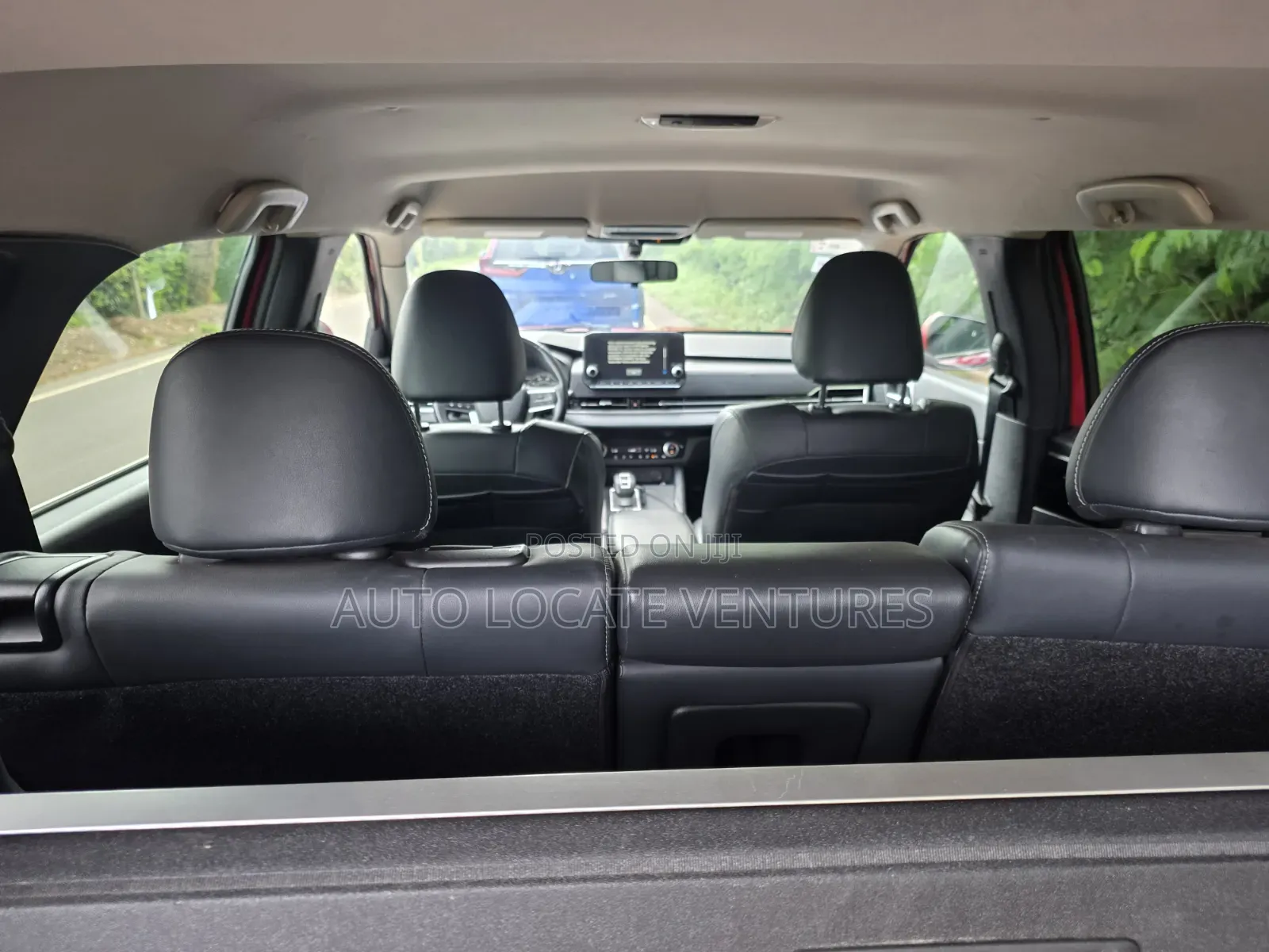 Mitsubishi Outlander SE 2023 Red