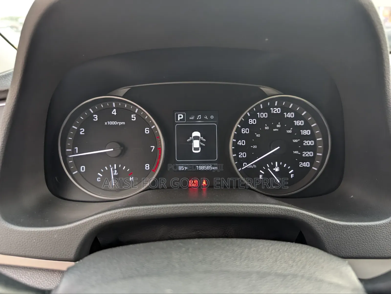 Hyundai Elantra Limited Sedan FWD (2.0L 4cyl 6A) 2017 Black