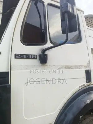 Commercial Truck Head