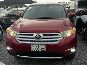 Toyota Highlander 2.7L 2WD 2013 Burgundy