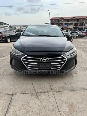 Hyundai Elantra Limited Sedan FWD (2.0L 4cyl 6A) 2017 Black