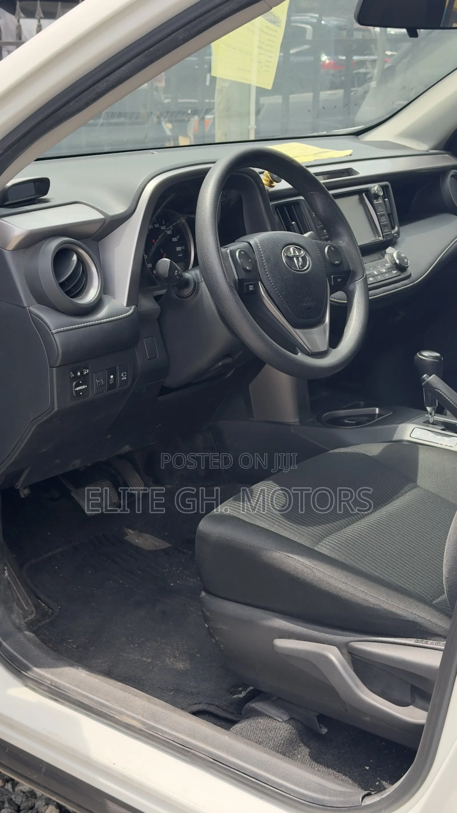 Toyota RAV4 2018 White