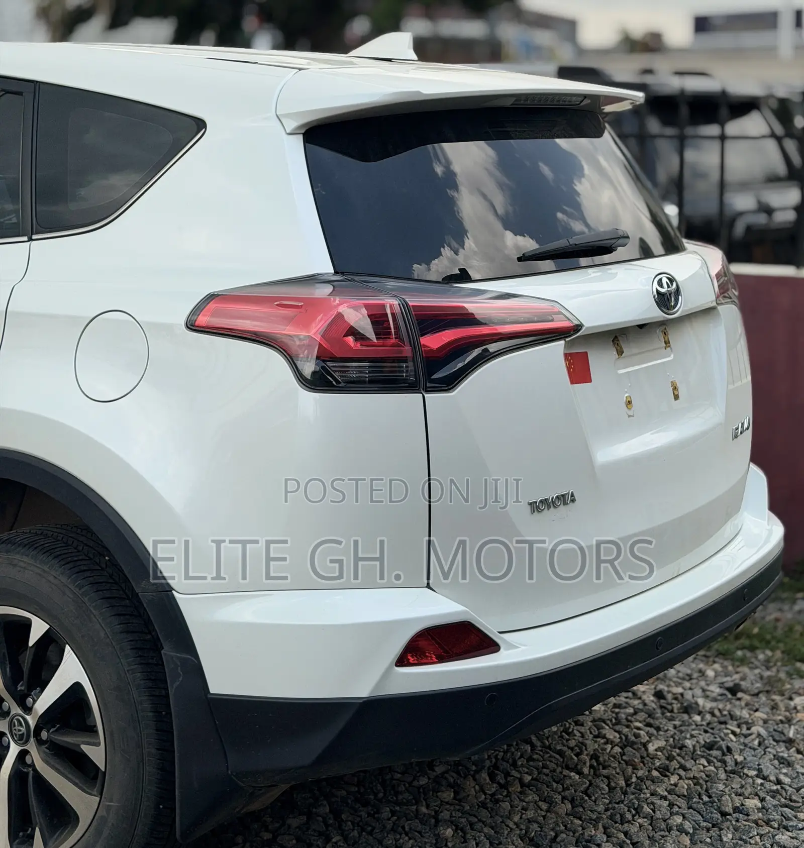 Toyota RAV4 2018 White