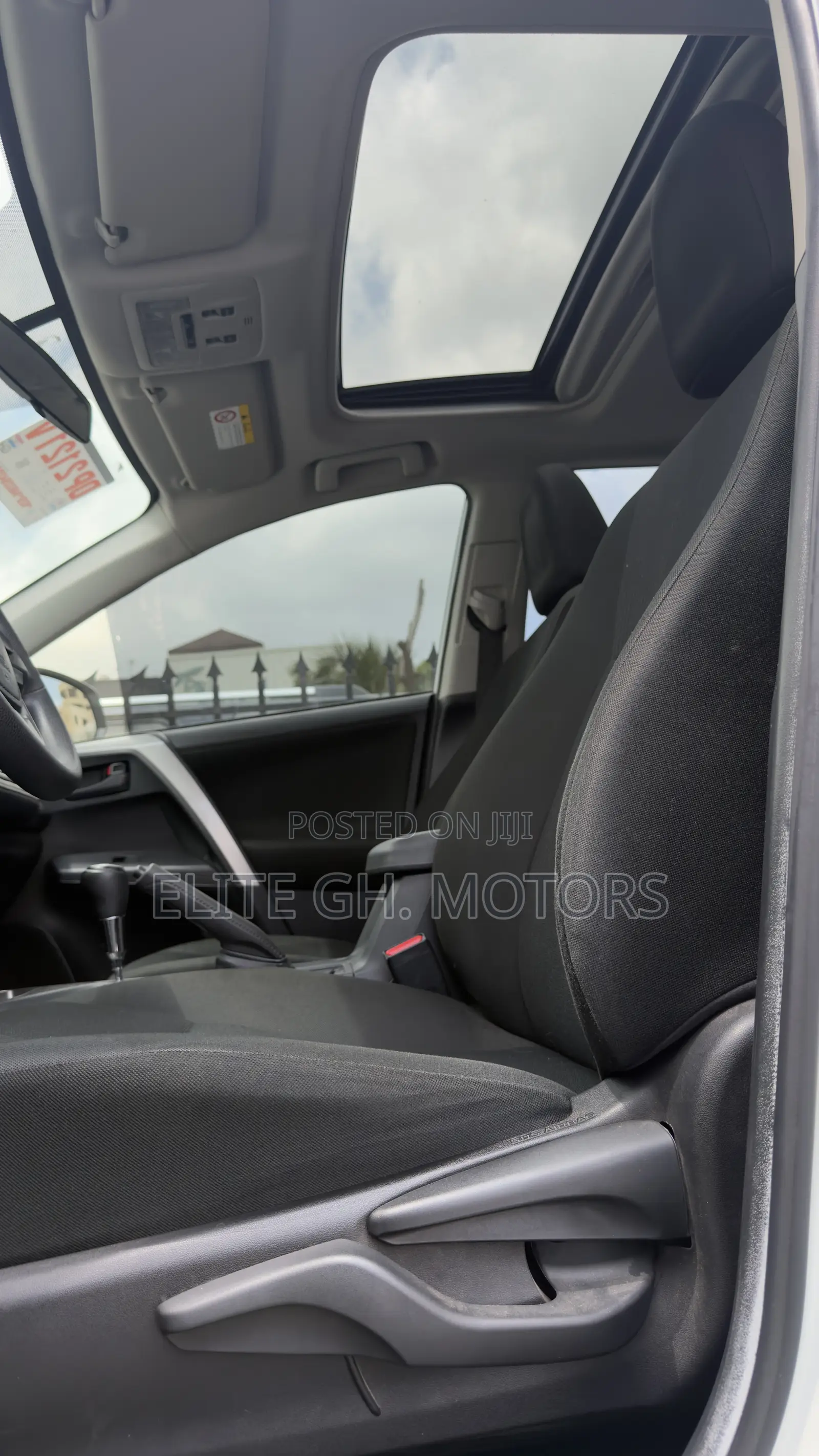 Toyota RAV4 2018 White