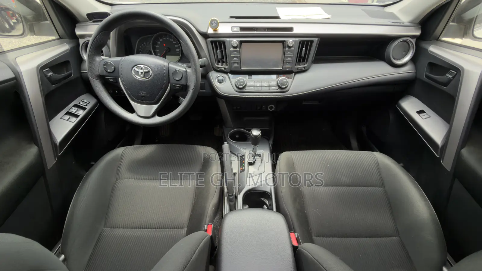 Toyota RAV4 2018 White