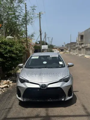 Toyota Corolla SE 4dr Sedan (1.8L 4cyl CVT) 2017 Silver
