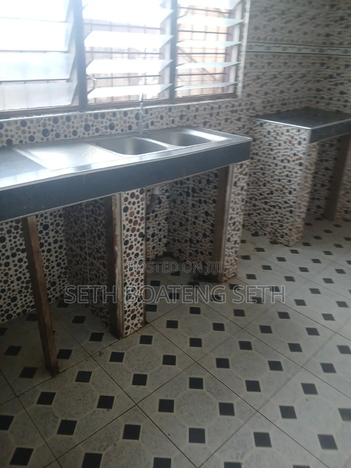 Furnished 2bdrm House in Abuakwa Dkc, Atwima Nwabiagya for rent