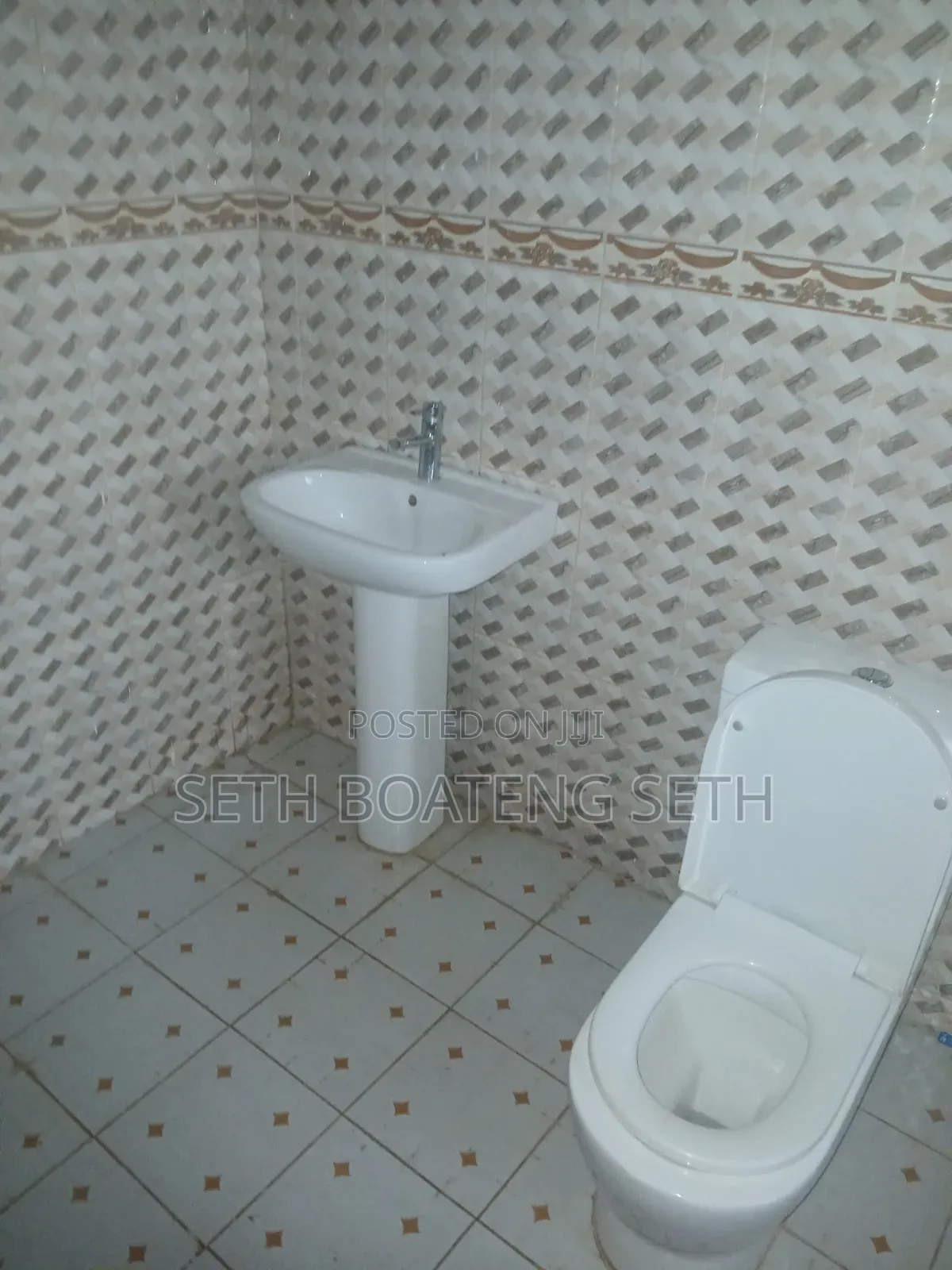 Furnished 2bdrm House in Abuakwa Dkc, Atwima Nwabiagya for rent