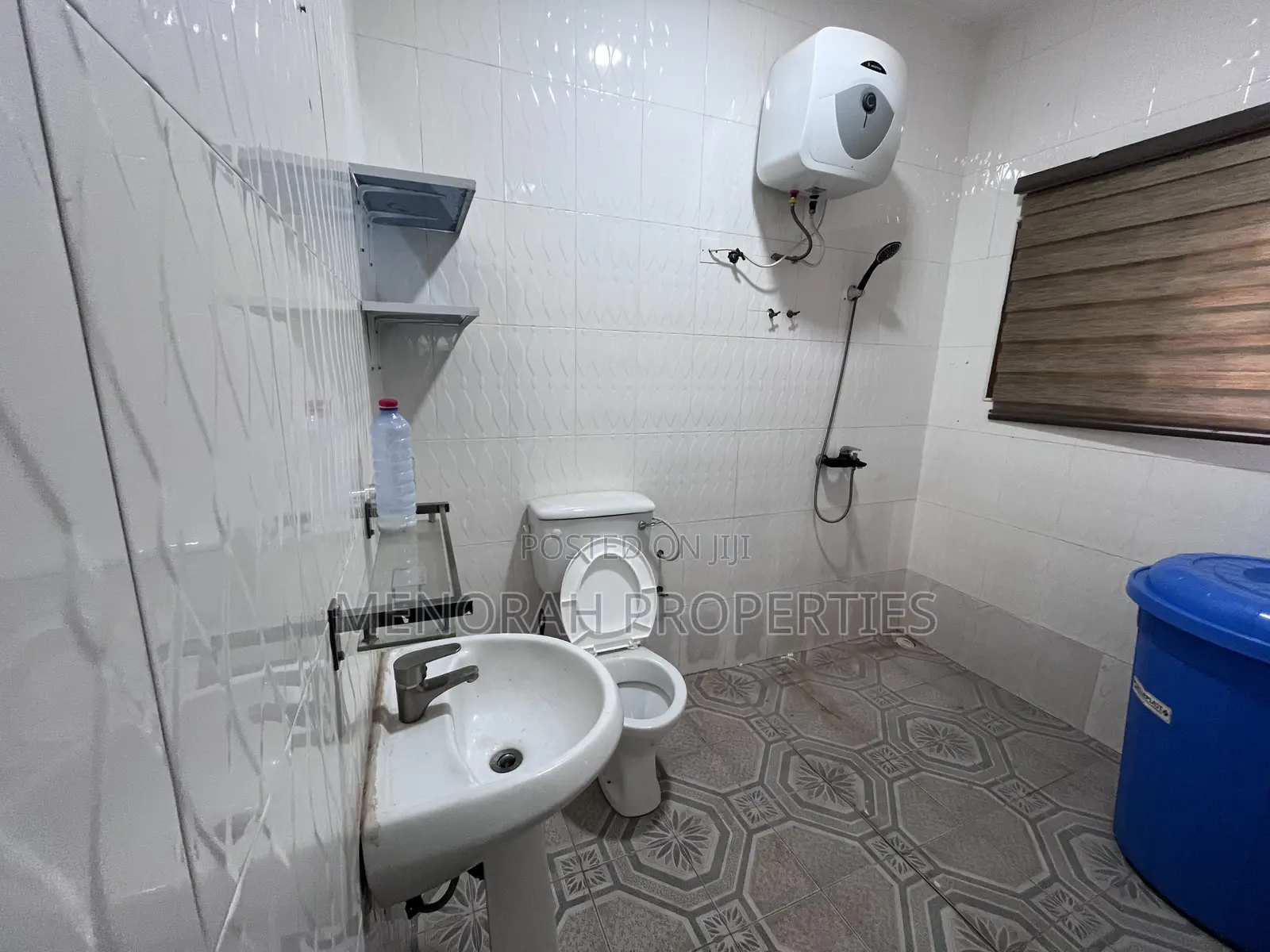 2bdrm Apartment in Lakeside Estate for rent