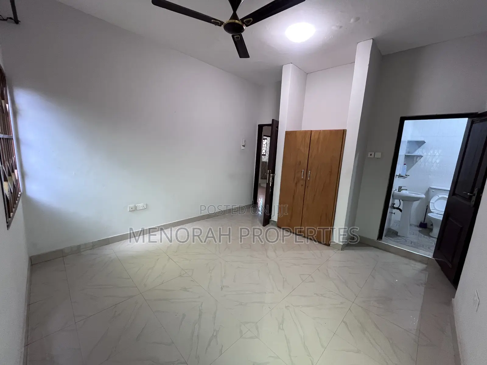 2bdrm Apartment in Lakeside Estate for rent