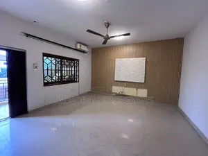 2bdrm Apartment in Lakeside Estate for rent