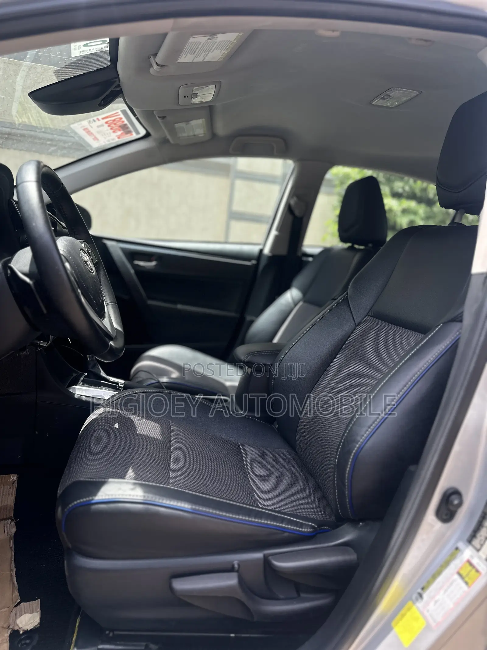 Toyota Corolla SE 4dr Sedan (1.8L 4cyl CVT) 2017 Silver