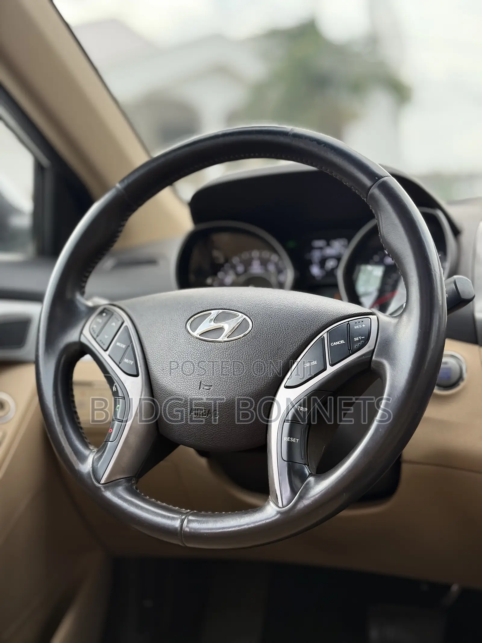 Hyundai Elantra Limited 4dr Sedan (1.8L 4cyl 6A) 2014 White