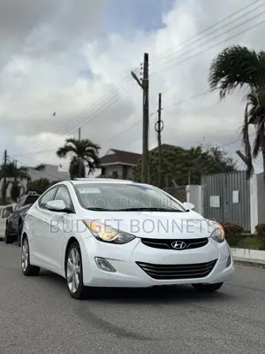 Hyundai Elantra Limited 4dr Sedan (1.8L 4cyl 6A) 2014 White