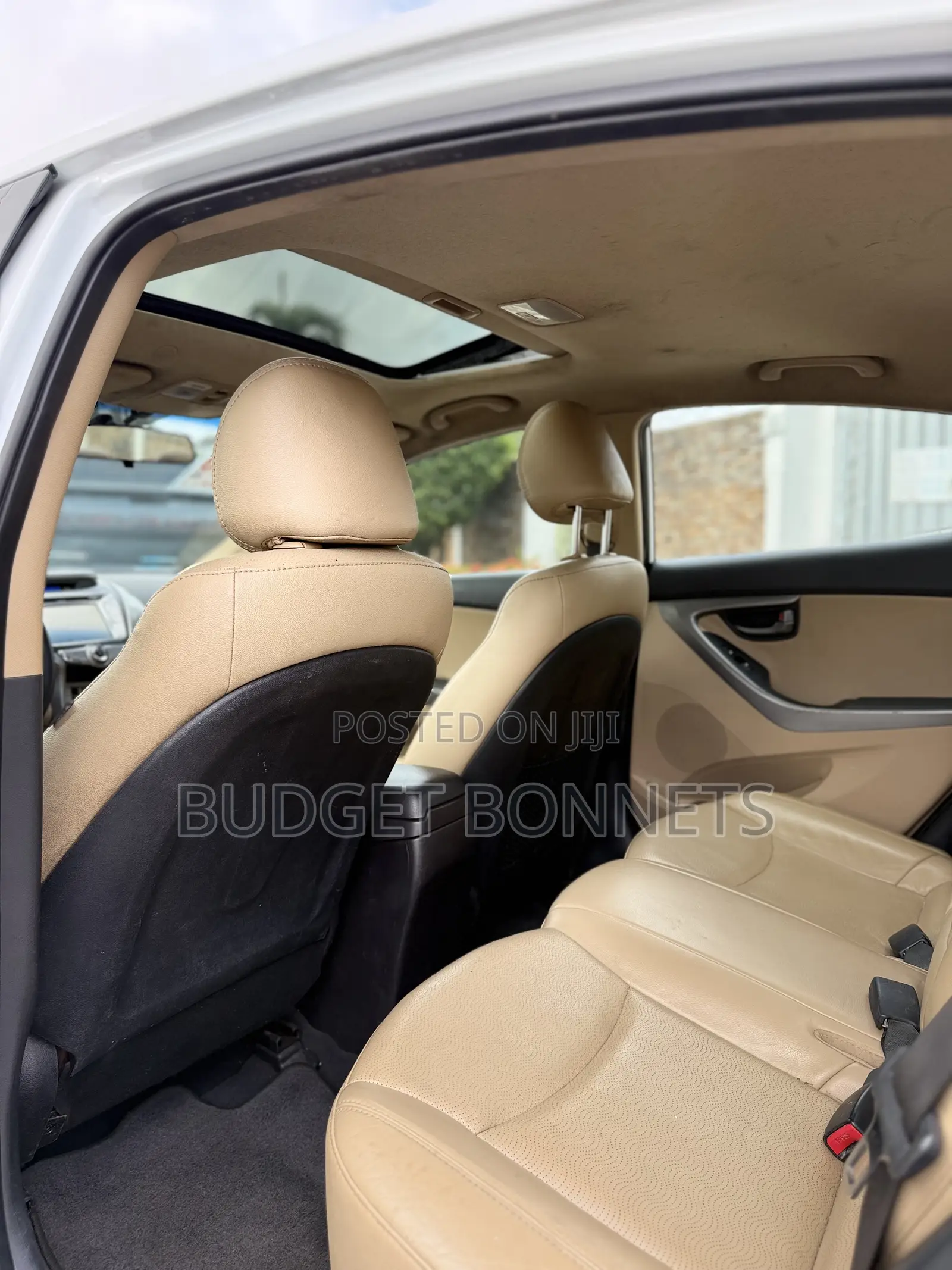 Hyundai Elantra Limited 4dr Sedan (1.8L 4cyl 6A) 2014 White