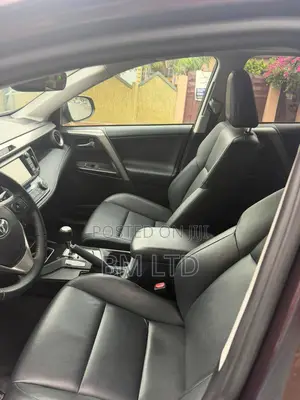 Toyota RAV4 2016 Maroon