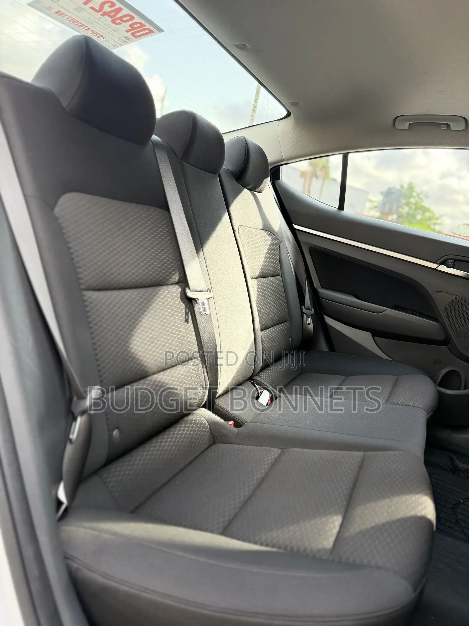 Hyundai Elantra SEL 2019 White