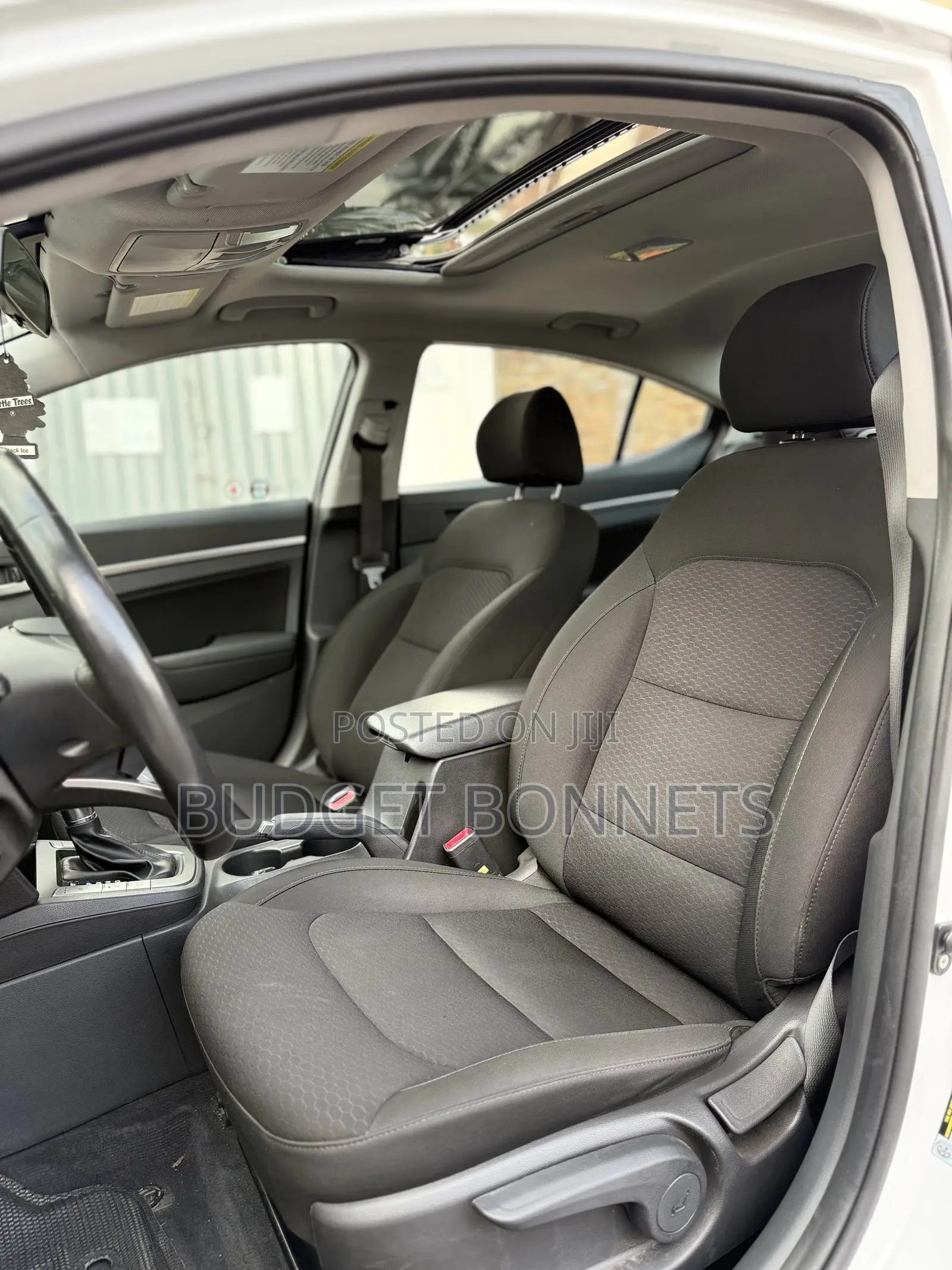 Hyundai Elantra SEL 2019 White