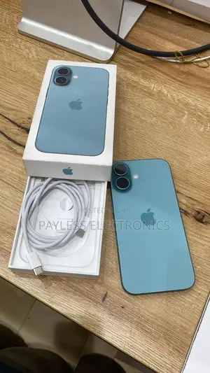 Apple iPhone 16 128 GB Green