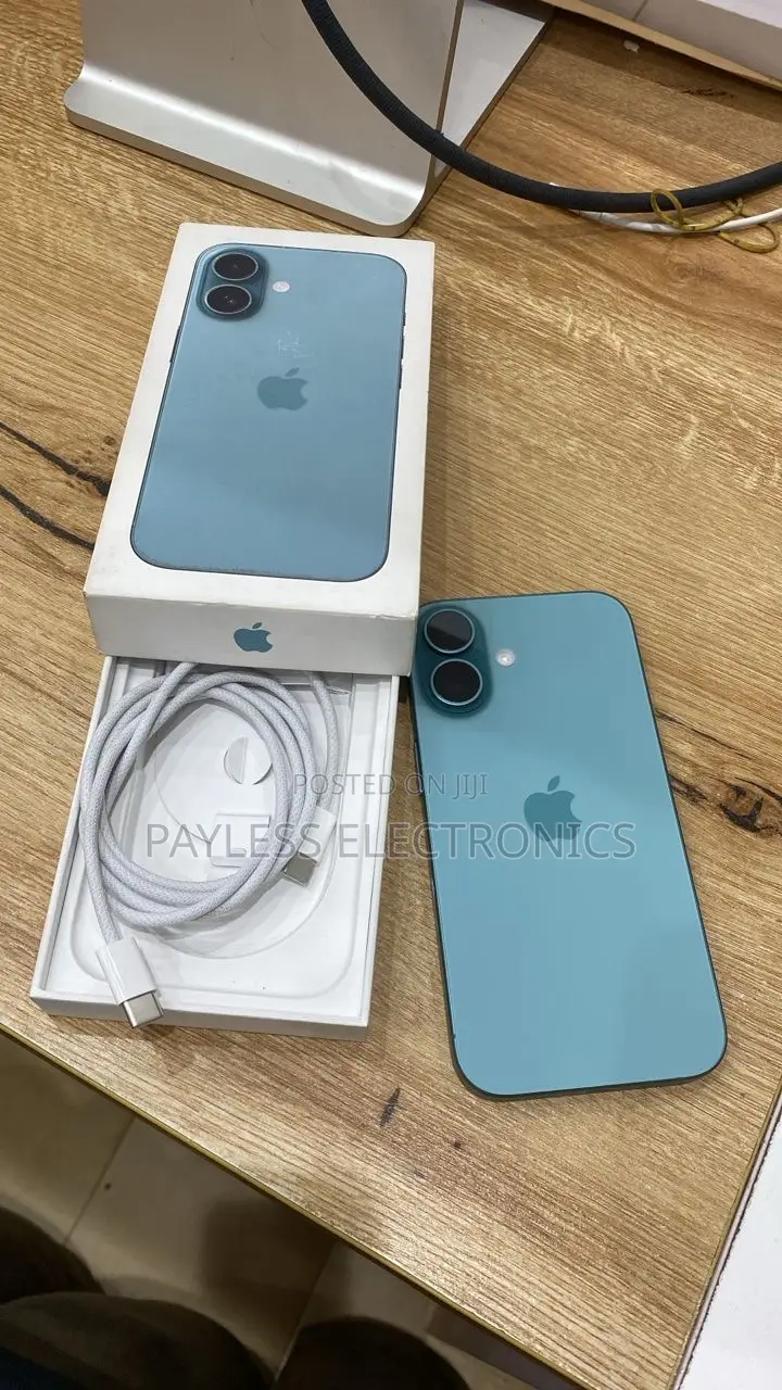 Apple iPhone 16 128 GB Green