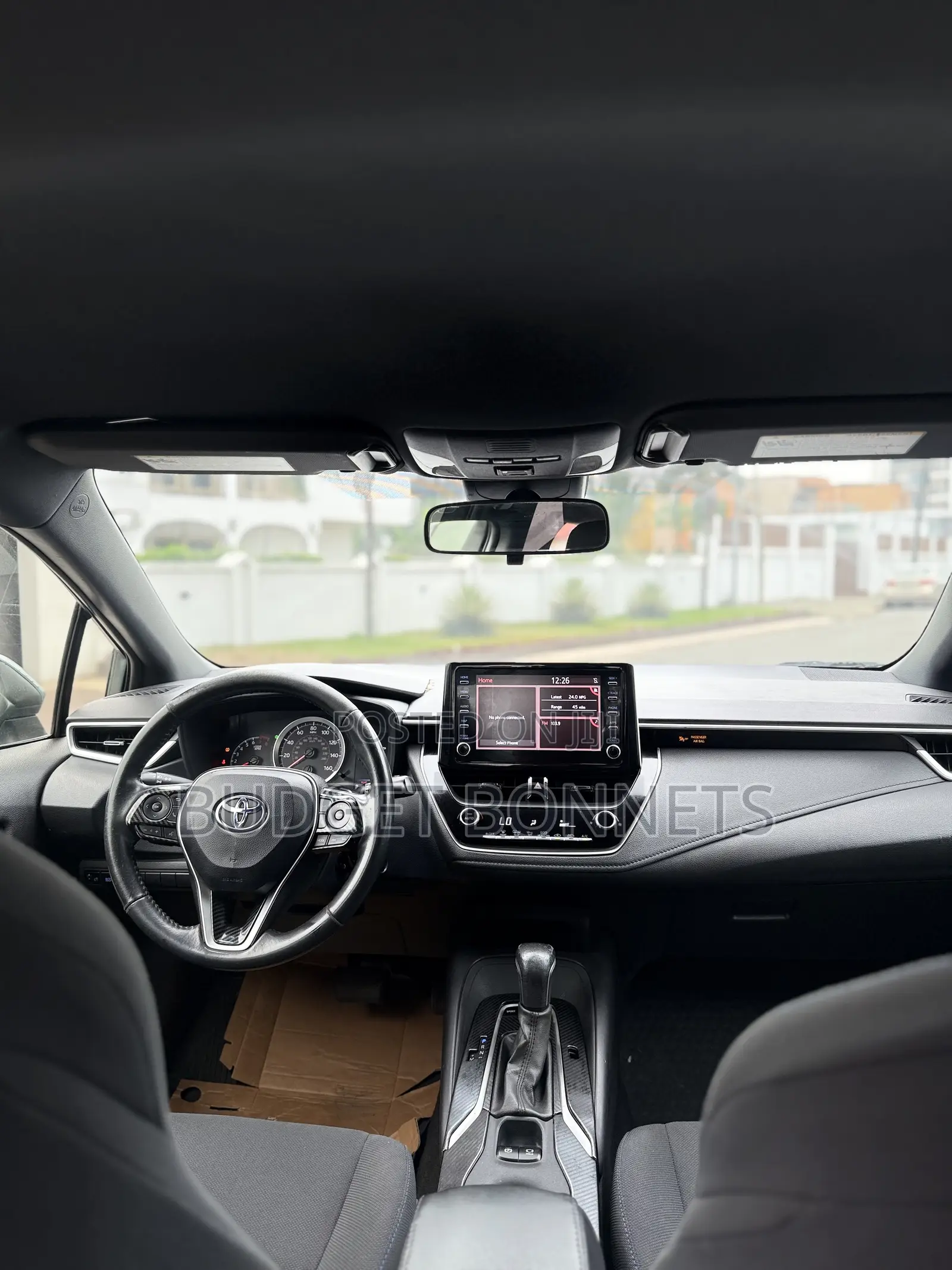 Toyota Corolla LE 2020 Green