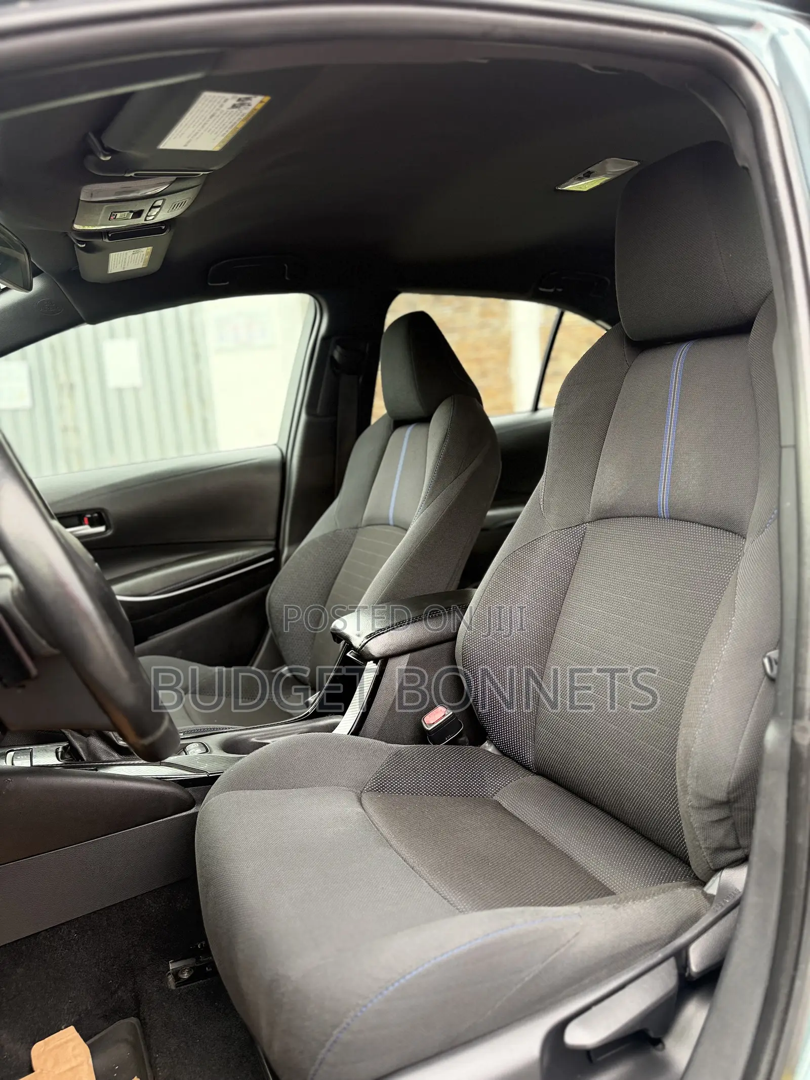 Toyota Corolla LE 2020 Green