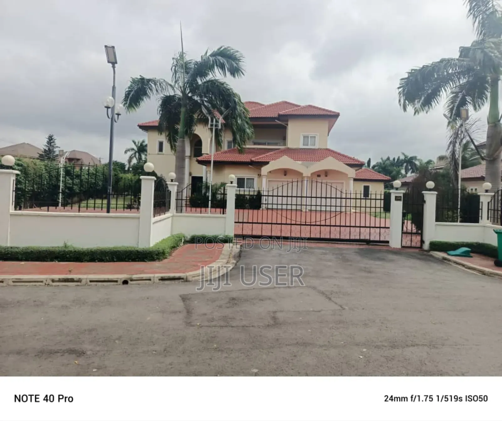 5bdrm Mansion in Trasacco Estate, Boundary Road Area for sale