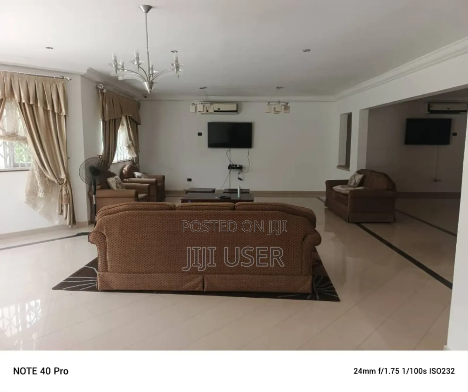 5bdrm Mansion in Trasacco Estate, Boundary Road Area for sale