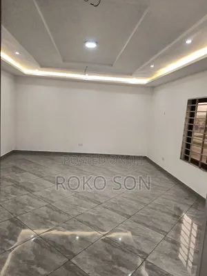 2bdrm Apartment in Dr Roko, Fan Milk for rent