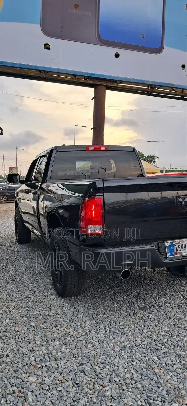 RAM 1500 2017 Black