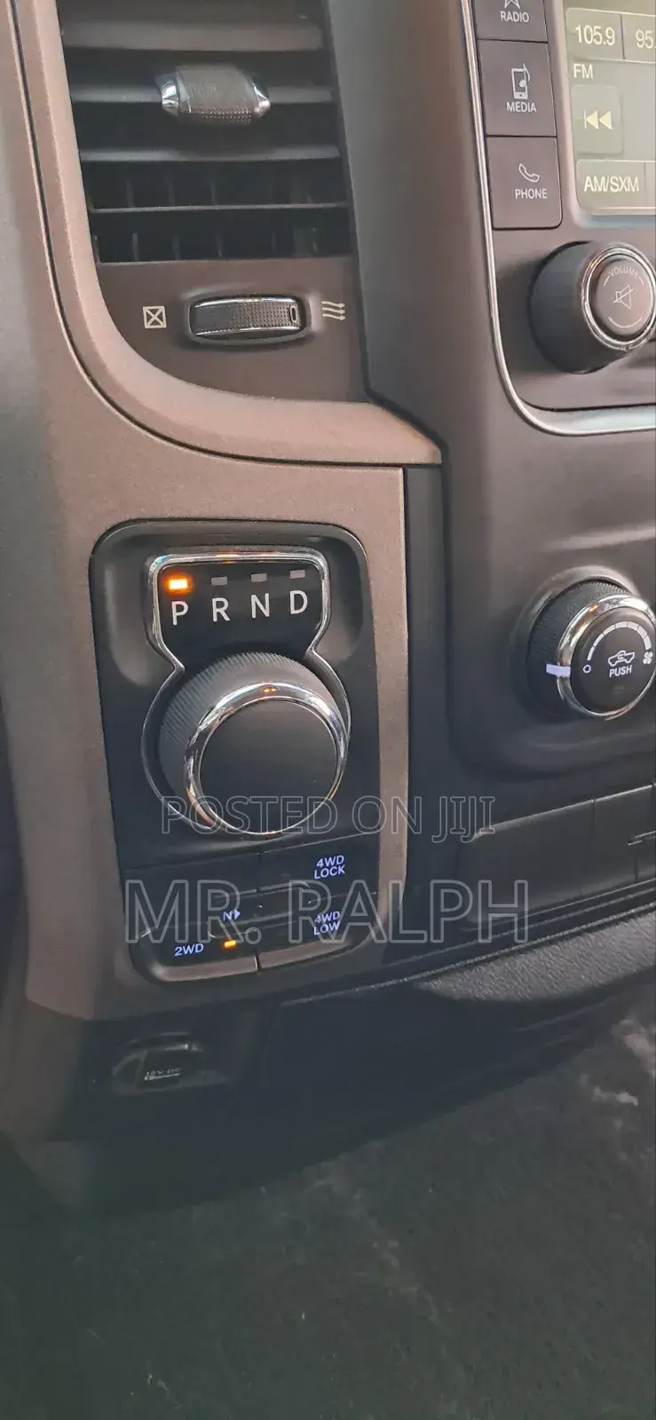 RAM 1500 2017 Black