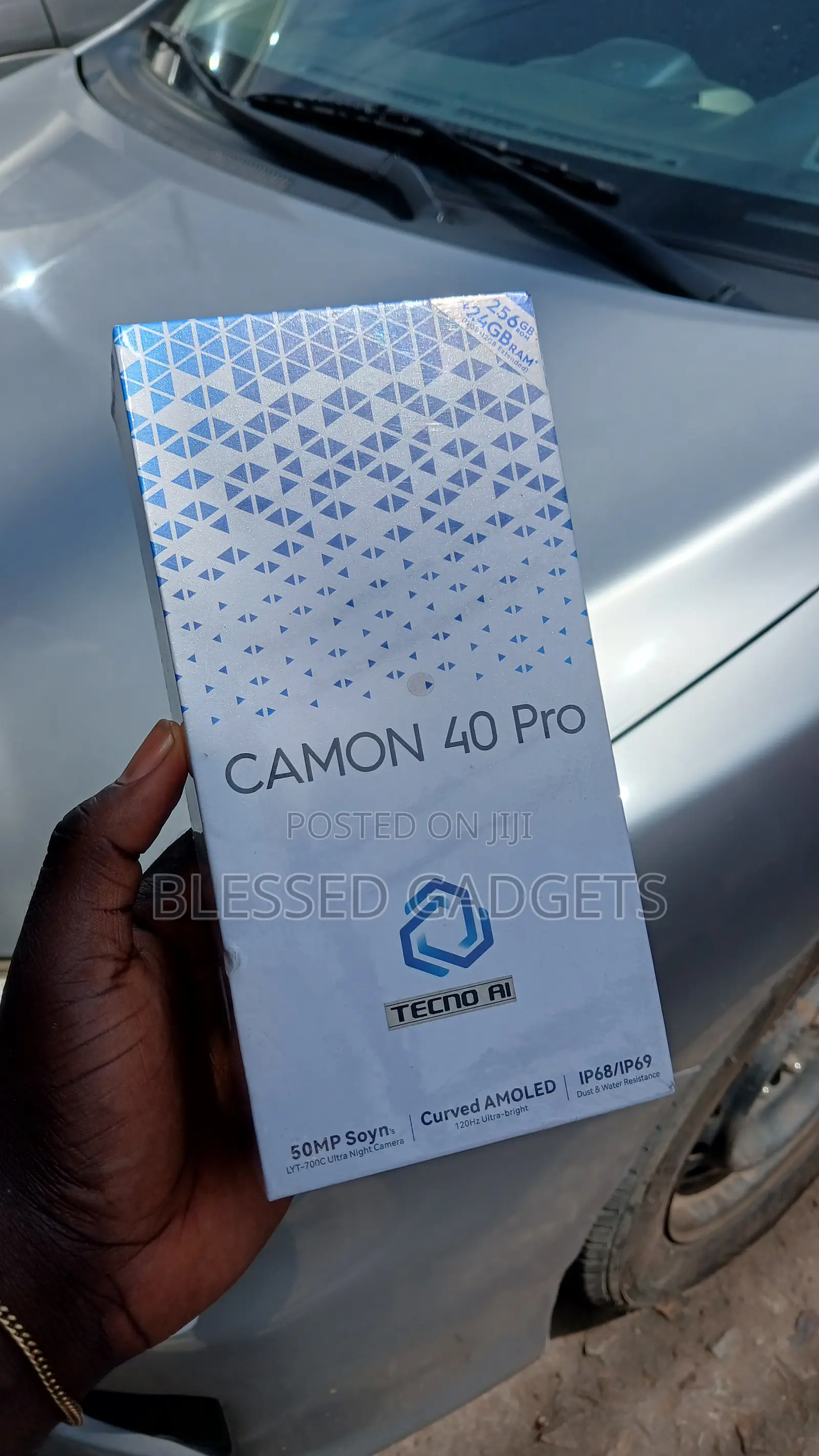 New Tecno Camon 40 Pro 5G 256 GB Gold