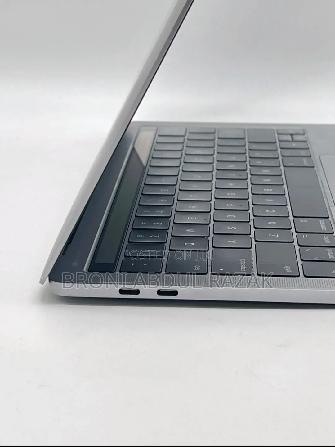 Laptop Apple MacBook Pro 2017 8GB Intel Core i5 SSD 256GB