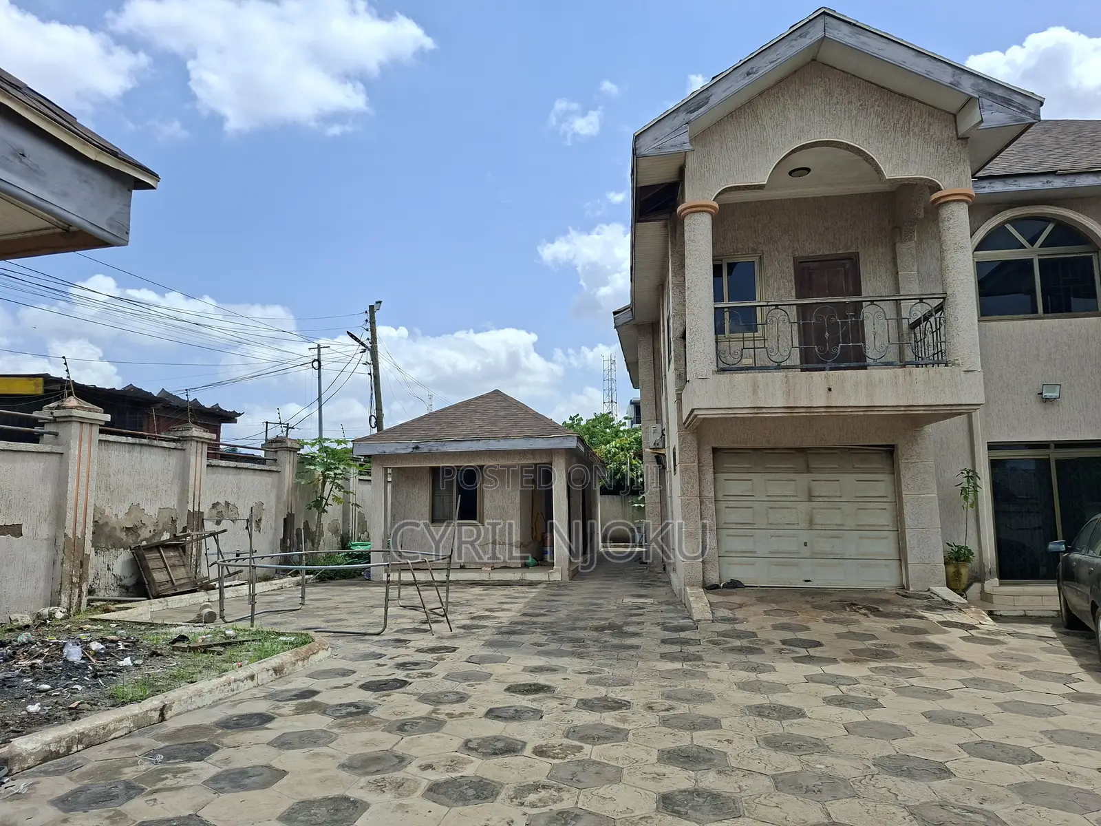 Furnished 5bdrm House in Boundary Road Area for sale