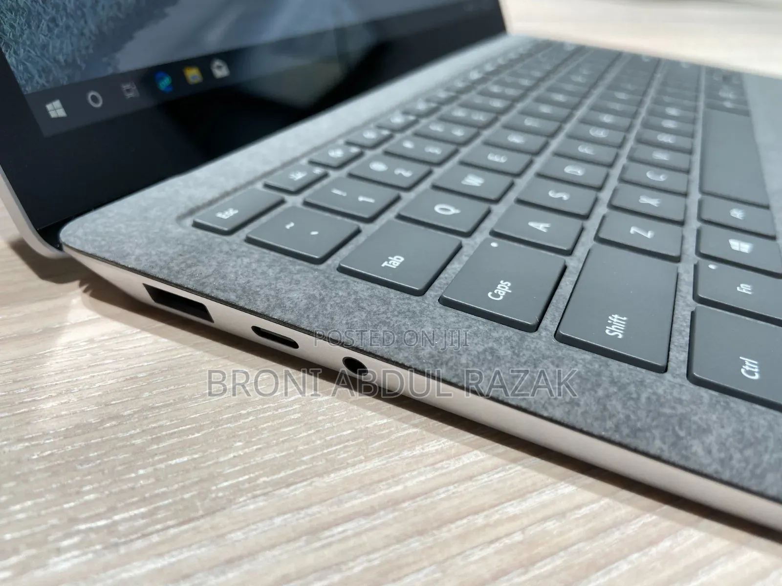 Laptop Microsoft Surface Laptop 4 8GB AMD Ryzen 5 SSD 256GB