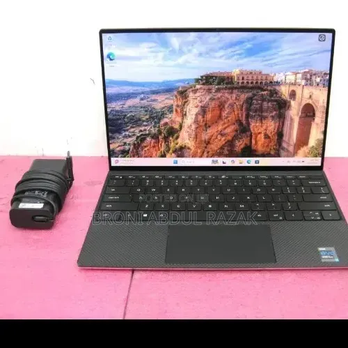 Laptop Dell XPS 13 16GB Intel Core Ultra 7 SSD 512GB