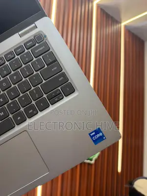 Laptop Dell Latitude 5420 16GB Intel Core i3 SSD 512GB